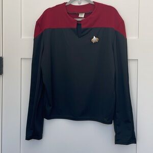 Star Trek Men’s  Costume Top With Pin